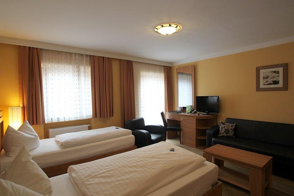 מינכן Hotel Kavun מראה חיצוני תמונה
