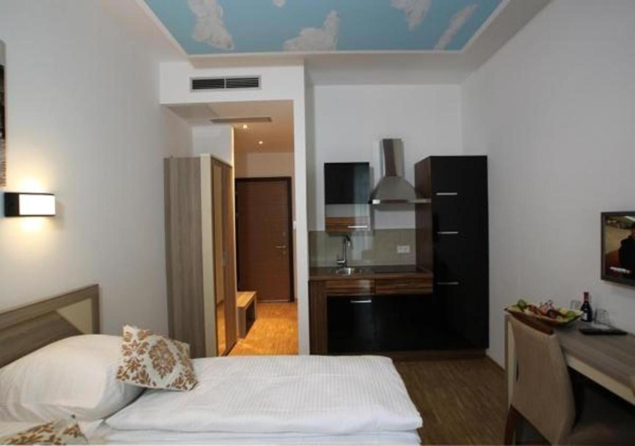 מינכן Hotel Kavun מראה חיצוני תמונה