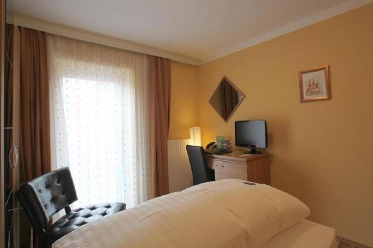 מינכן Hotel Kavun מראה חיצוני תמונה